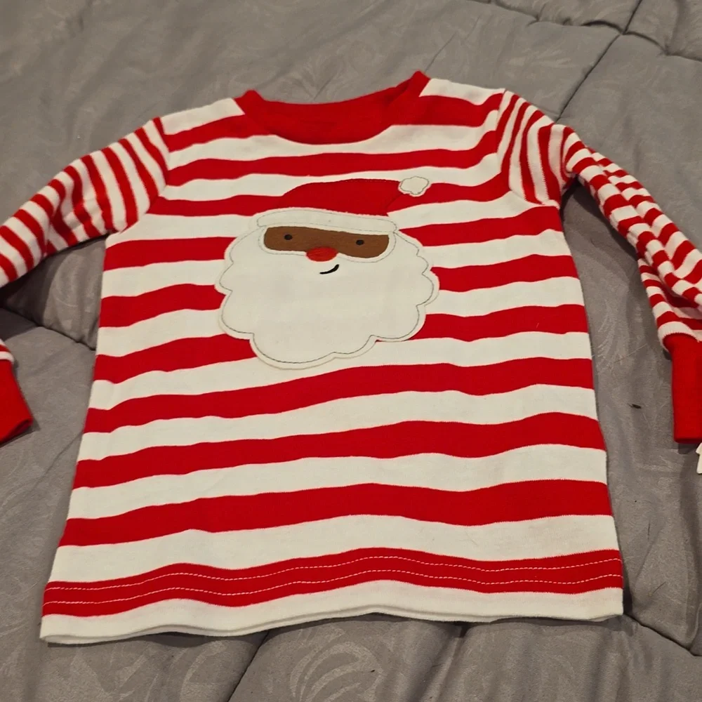 ❤️10/$10 New santa pajama top